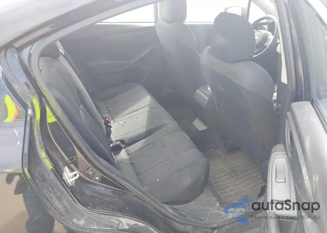 2018 Subaru Impreza 2.0I из США, поврежденный, VIN 4S3GKAA60J3613706